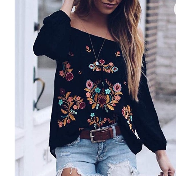 LAST ONE SALE black embroidered floral blouse - Picture 4 of 16